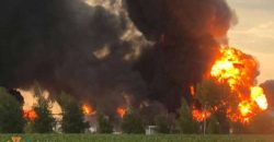 Во время ликвидации пожара на нефтебазе в Новомосковске погиб спасатель - рис. 2
