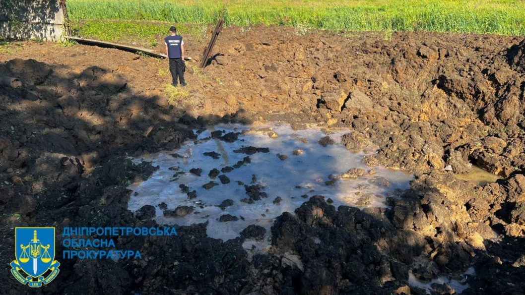 Разрушен дом, есть пострадавшие: прокуратура открыла уголовное производство по факту обстрелов Зеленодольска - рис. 1