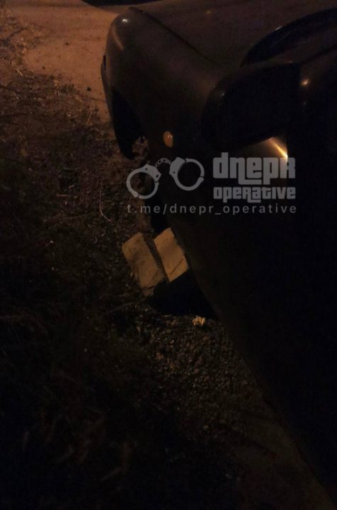 В Днепре с автомобиля защитника Украины неизвестные украли колеса (Фото) - рис. 3