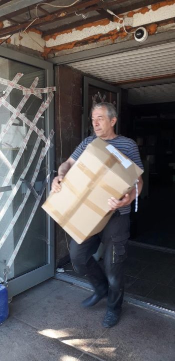 Волонтеры Днепра передали медикаменты и расходные материалы в больницу города - рис. 5
