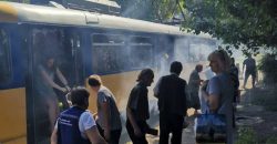 В Днепре во время движения загорелся трамвай №15 - рис. 15