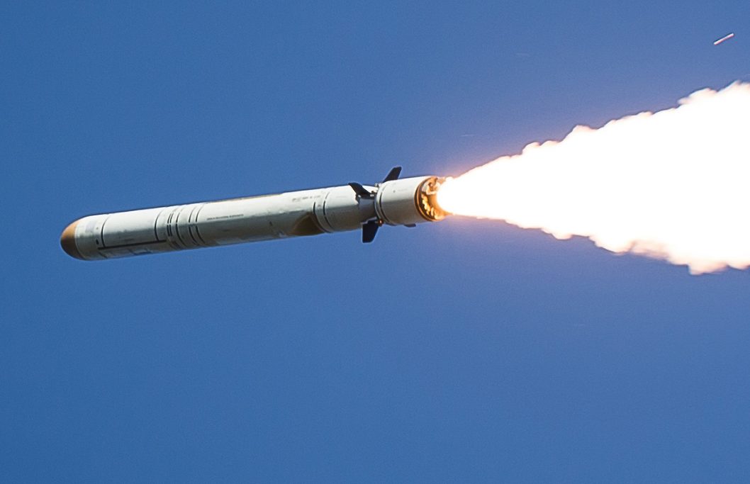 РФ поставила під загрозу не лише Україну, а й Європу: окупанти пустили ракету над АЕС - рис. 2