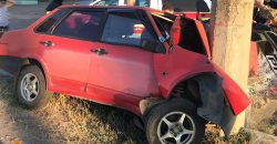 В Кривом Роге автомобиль влетел в столб: водителя зажало в транспортном средстве - рис. 13