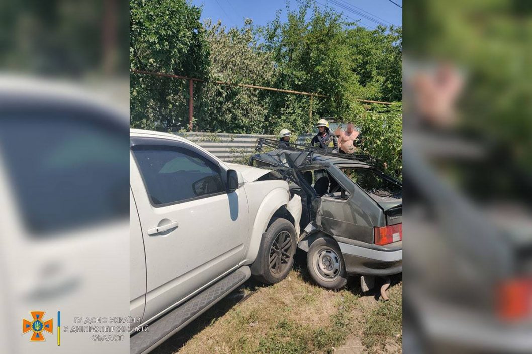 В Амур-Нижньодніпровському районі Дніпра сталася аварія: є постраждалі - рис. 2