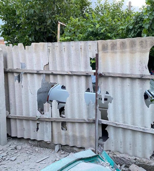 Тисячі жителів залишилися без світла: ворог наніс масовані удари по житловому кварталу Нікополя - рис. 4