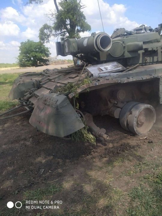 Днепровская бригада ВСУ захватила три вражеских танка - рис. 1