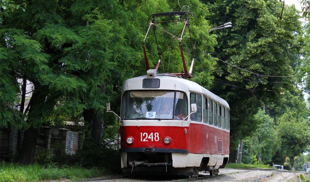 В Днепре трамвай №15 временно изменит свой маршрут - рис. 1