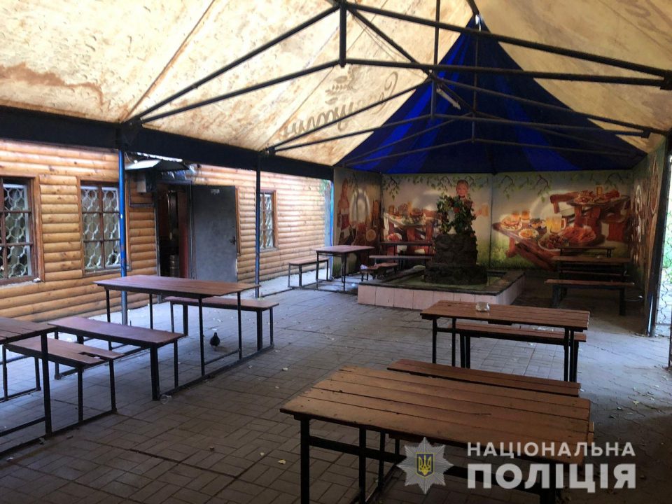 В Никополе мужчина пытался убить посетителя кафе - рис. 1