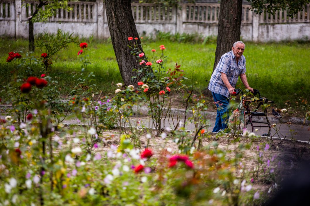 На Дніпропетровщині прийняли понад 66 тисяч людей з інвалідністю та пенсіонерів - рис. 3