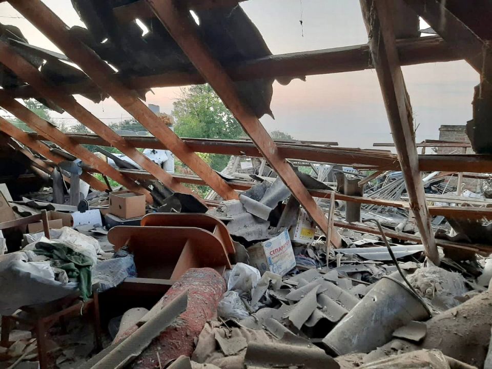 Російські окупанти обстріляли два райони Дніпропетровщини: пошкоджені будинки та ЛЕП - рис. 1