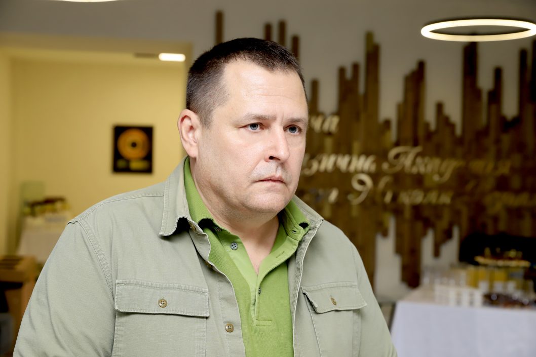 «Випробування війни ми подолаємо разом»: мер Дніпра зустрівся з освітянами Дніпра  - рис. 6