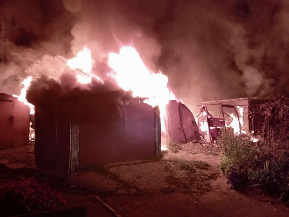 Окупанти РФ завдали масованного ракетного удару по Запоріжжю: є постраждалі - рис. 1