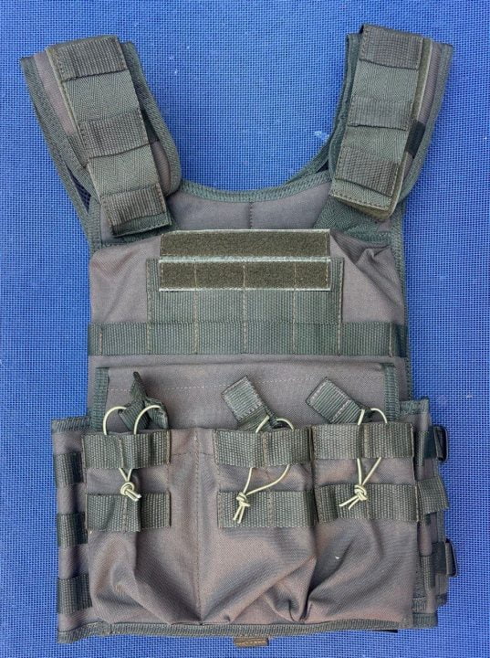 Волонтеры Днепра продолжают эвакуировать людей и доставлять гуманитарную помощь (Фото) - рис. 15