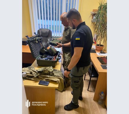 Військовим з Дніпропетровської області повернули викрадений лазерний прилад - рис. 1