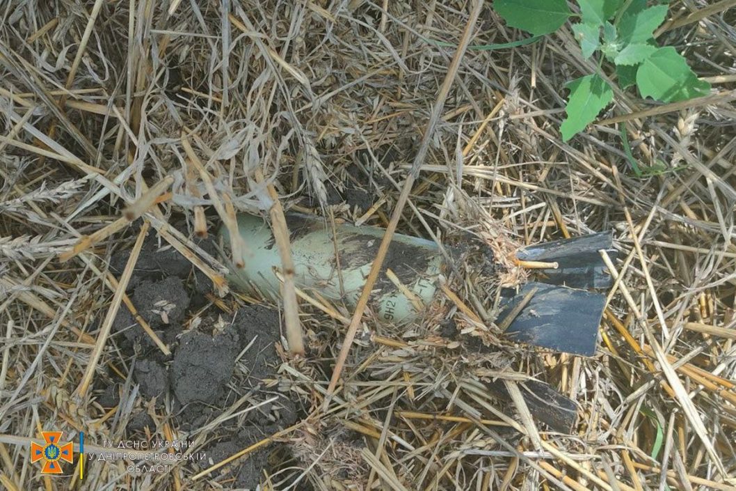 На Дніпропетровщині піротехніки ДСНС знищили 33 одиниці вибухонебезпечних предметів - рис. 3