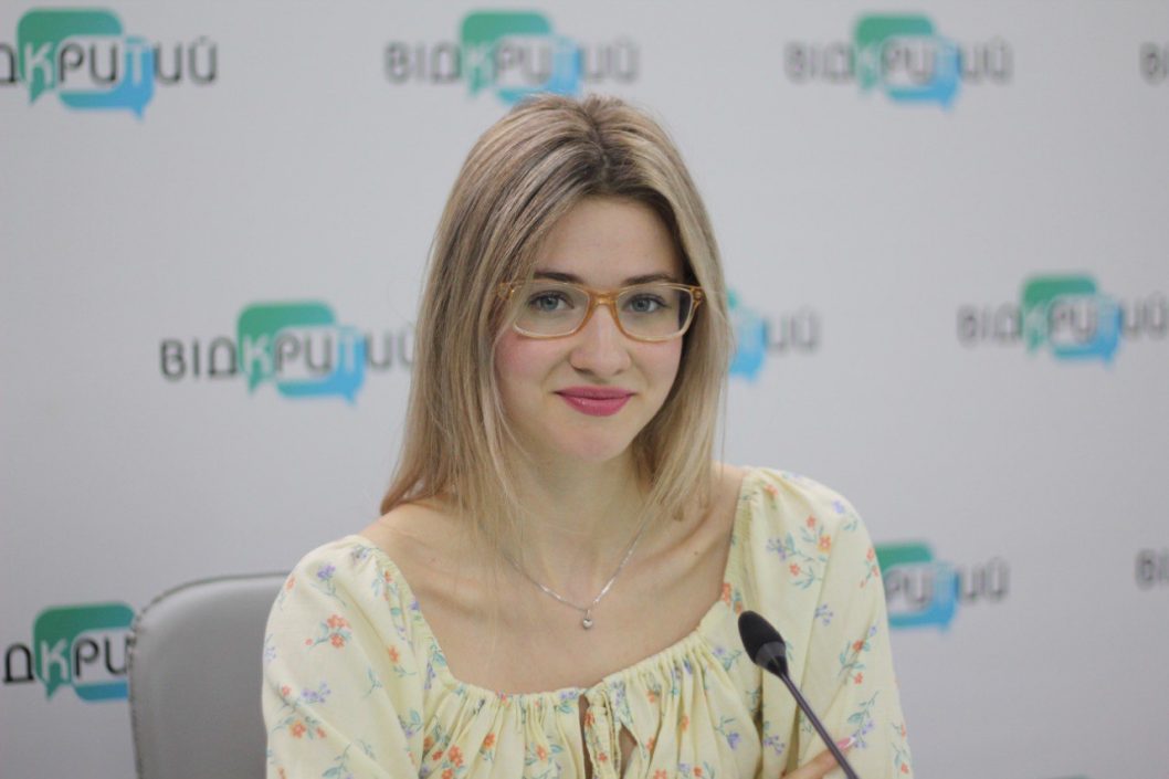 Анна Комаревська