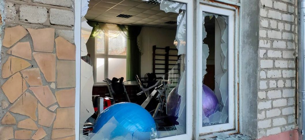 Окупанти РФ з «Ураганів» обстріляли Зеленодольську громаду: є руйнування та постраждалі, серед них дитина - рис. 3