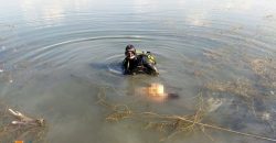 В Днепропетровской области спасатели достали из воды тело мужчины - рис. 4
