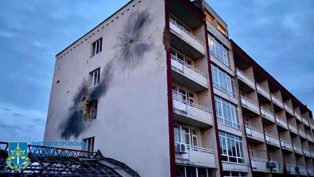 В Днепропетровской области расследуют обстрелы гражданской инфраструктуры - рис. 1