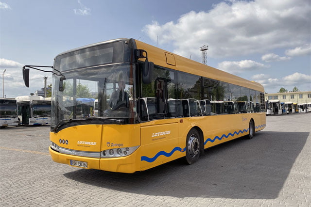 В Днепре на популярные маршруты вернули большие автобусы - рис. 1
