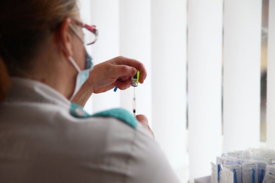Другою бустерною вакциною у Дніпрі можуть щепитися усі охочі від 18 років - рис. 3