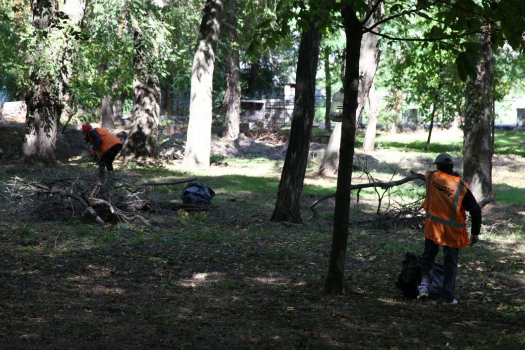В Днепре поставлена на паузу реконструкция Севастопольского парка - рис. 1