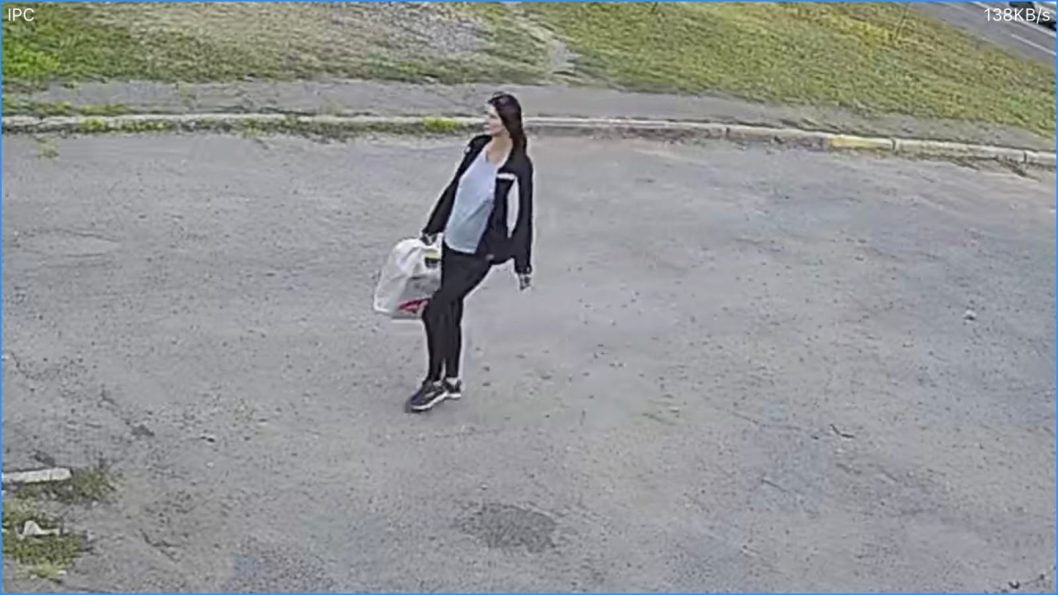 У Дніпрі невідома позбулася цуценят, підкинувши їх під ворота комунального підприємства - рис. 1