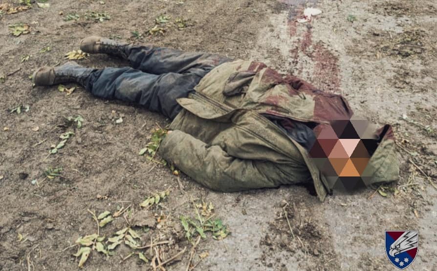 Січеславські десантники показали розбиту техніку та знищених російських окупантів у валянках (Фото) - рис. 8