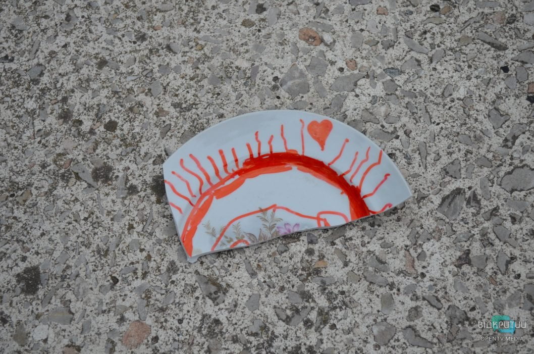 В Днепре на День города провели традиционную акцию «Тарелка счастья» (Фото) - рис. 24