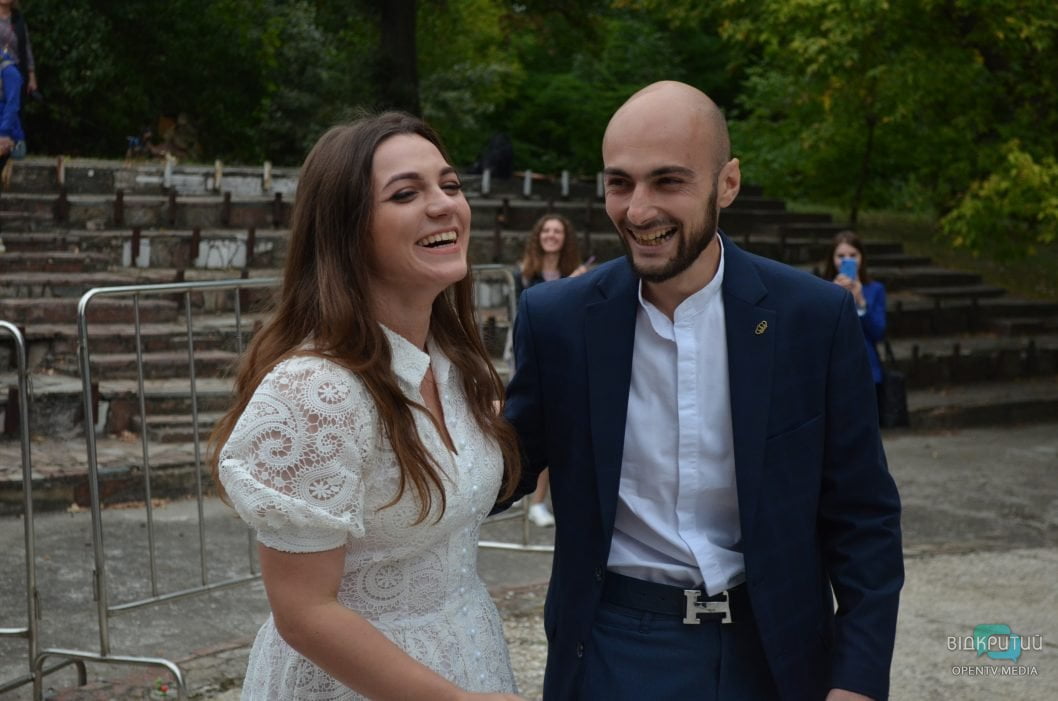 В Днепре на День города провели традиционную акцию «Тарелка счастья» (Фото) - рис. 28