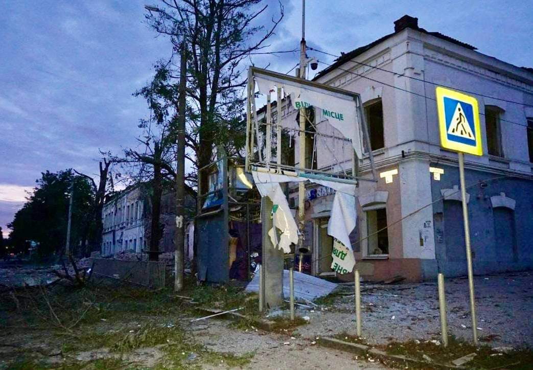 «Привітали», обстрілявши центр Дніпра: Борис Філатов прокоментував ракетний удар по місту - рис. 3