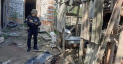 Полиция фиксирует результаты обстрелов Никопольского района (Фото) - рис. 4