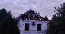 Оккупанты дважды обстреляли Никополь: в городе сильные разрушения, 3000 семей остались без света (Фото) - рис. 5