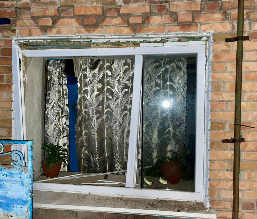 Оккупанты обстреляли все громады Никопольского района Днепропетровщины - рис. 2