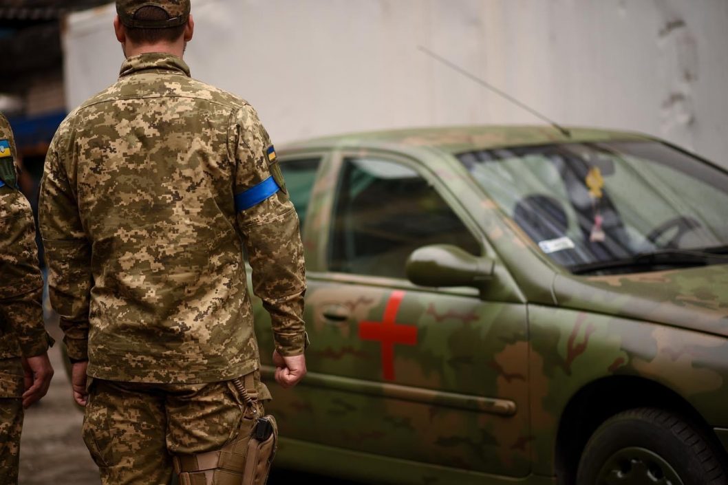 Волонтеры Днепра отправили большой груз продуктов защитникам Николаева (Фото) - рис. 4