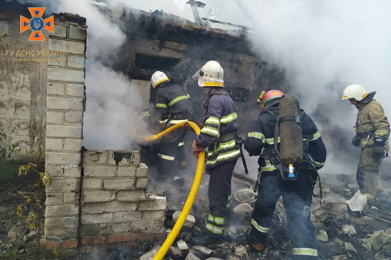 Погиб человек: на Днепропетровщине загорелся частный дом - рис. 4