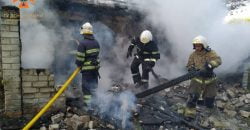 Погиб человек: на Днепропетровщине загорелся частный дом - рис. 11