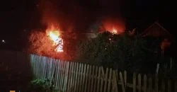 На Днепропетровщине пожарные спасли мужчину, который не мог выбраться из горящего дома - рис. 5