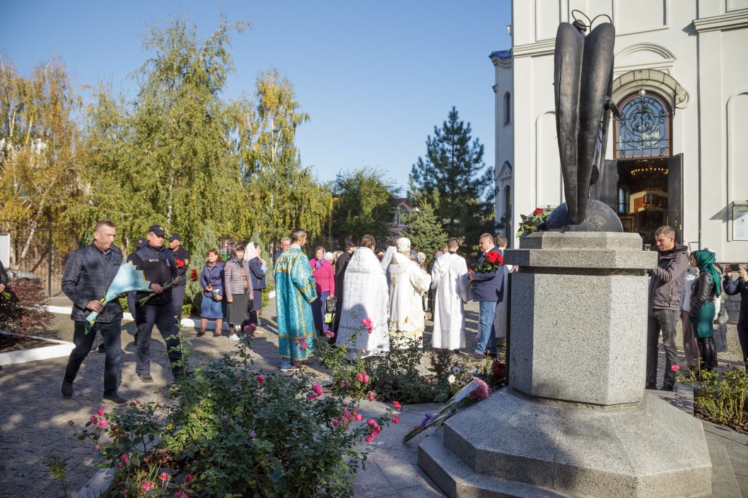 15-ті роковини: у Дніпрі вшанували пам’ять жертв трагедії на вулиці Мандриківській - рис. 3