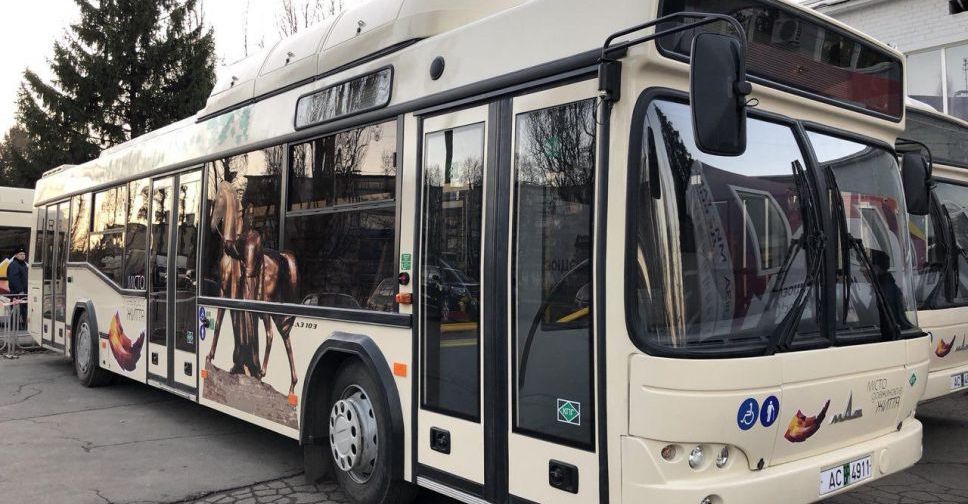 У Кривому Розі пасажири автобуса влаштували бійку через українську мову - рис. 1