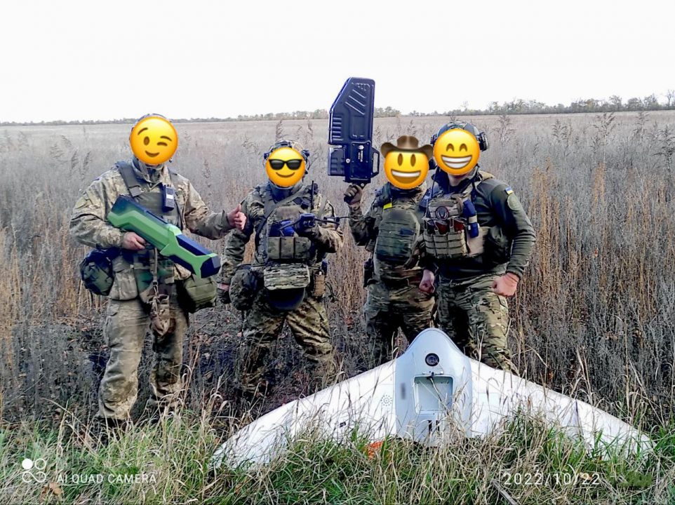 Нацгвардейцы из Днепра приземлили в Донецкой области дрон оккупантов - рис. 1