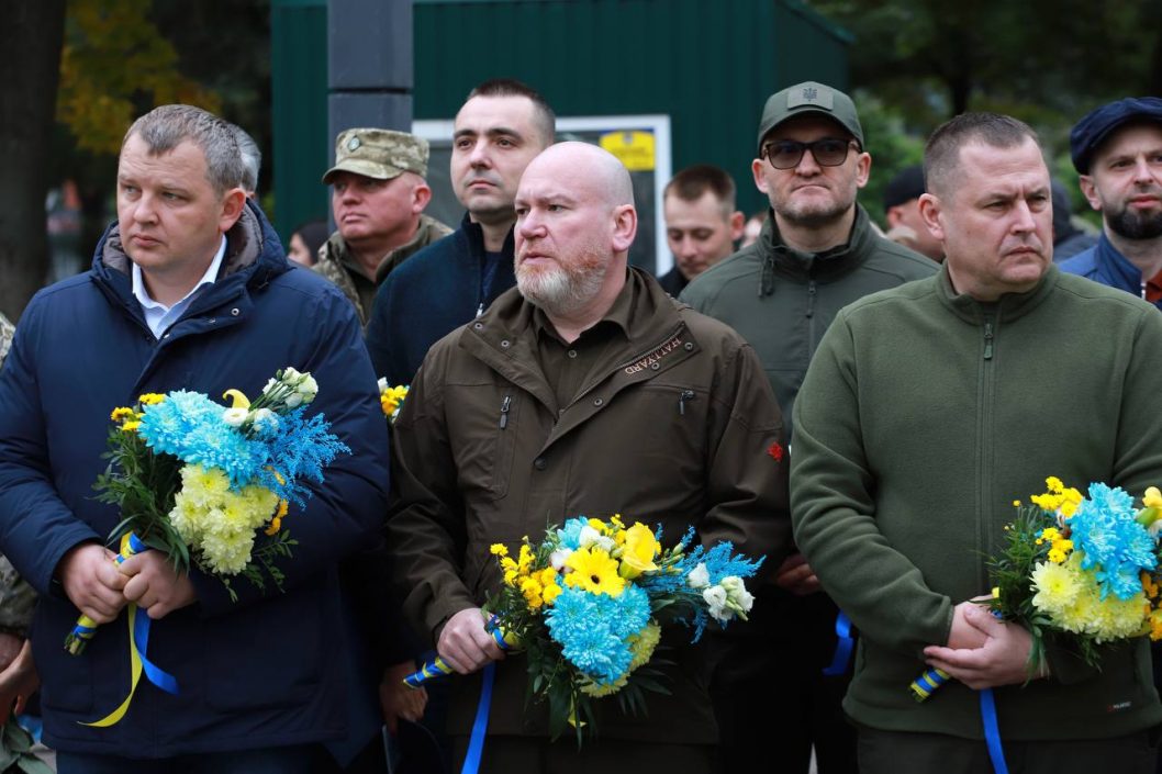 В Днепре почтили память погибших защитников Украины (Фото) - рис. 1