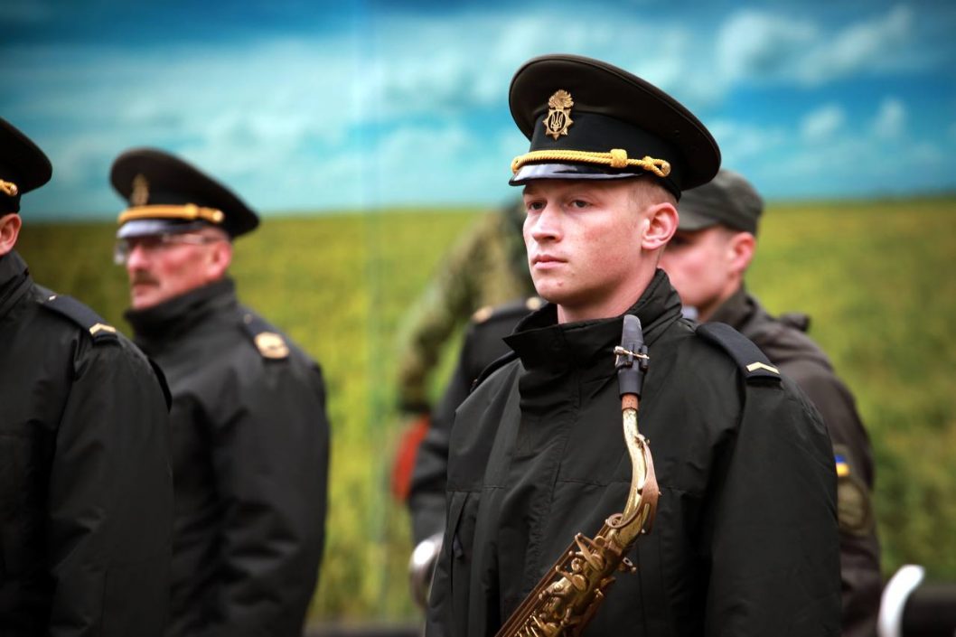 В Днепре почтили память погибших защитников Украины (Фото) - рис. 3