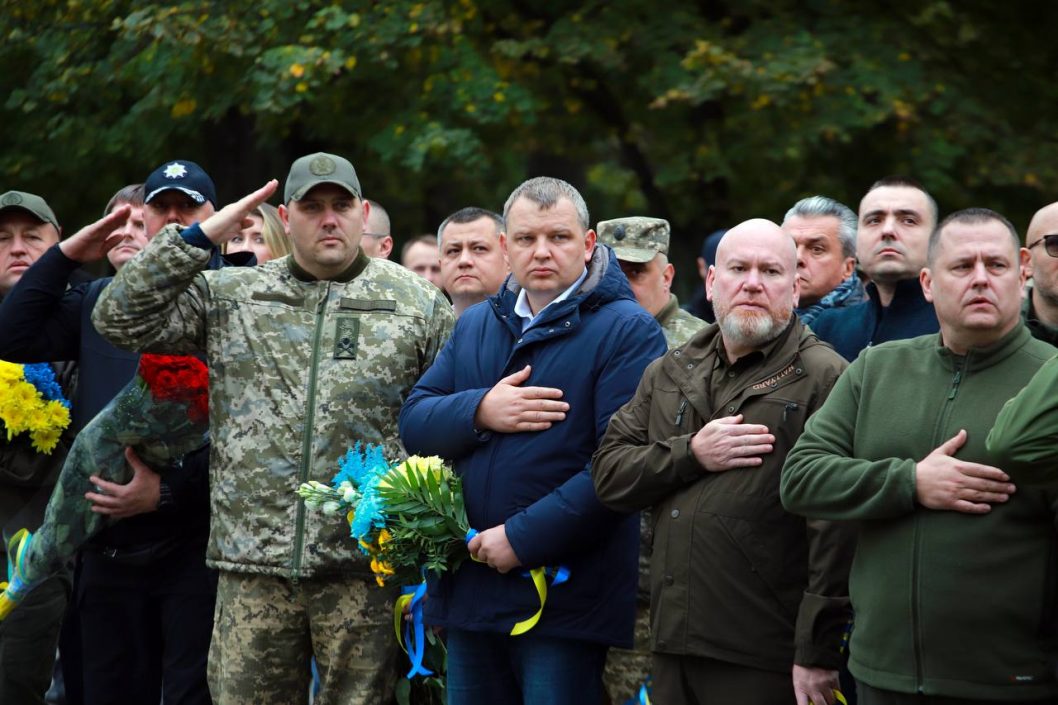 В Днепре почтили память погибших защитников Украины (Фото) - рис. 4