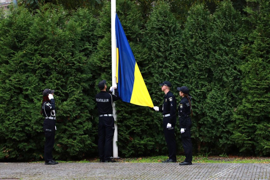 У Дніпрі вшанували пам'ять загиблих захисників України (Фото) - рис. 5