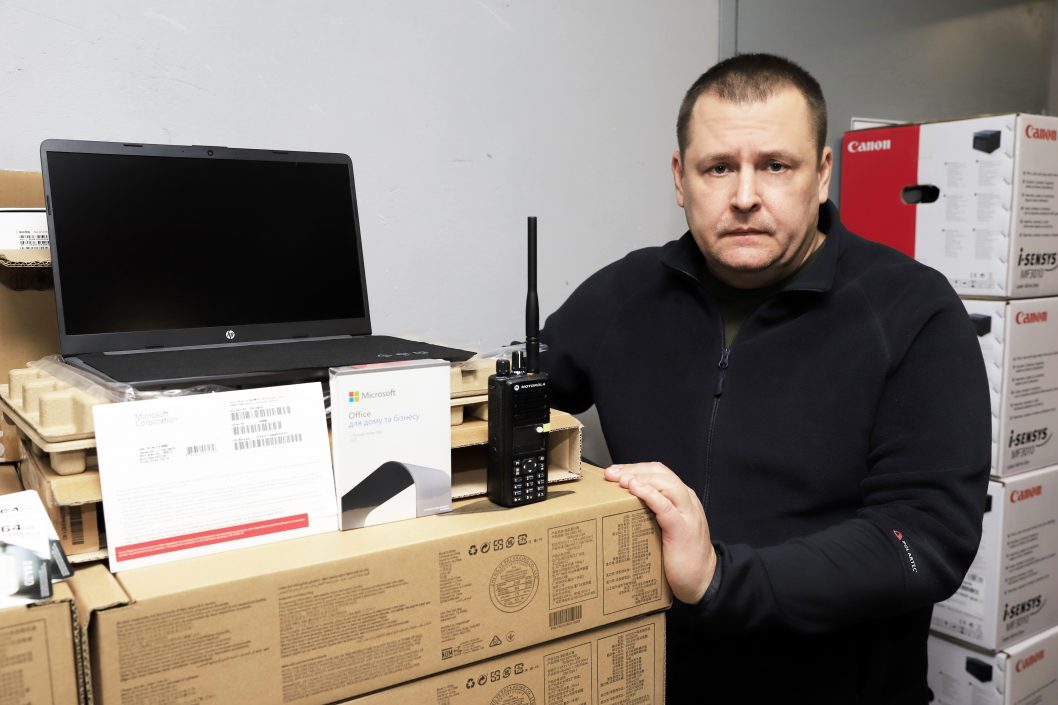 «Будуть фатальні умови для російських окупантів»: військові отримали нову техніку від дніпрян - рис. 9