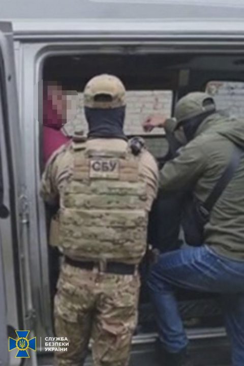 СБУ ліквідувала на Харківщині мережу ГРУ РФ, яка коригувала удари по ЗСУ (Фото) - рис. 3