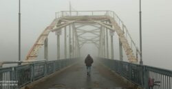 Таємнича завіса: Дніпро огорнув густий туман (Фото) - рис. 2