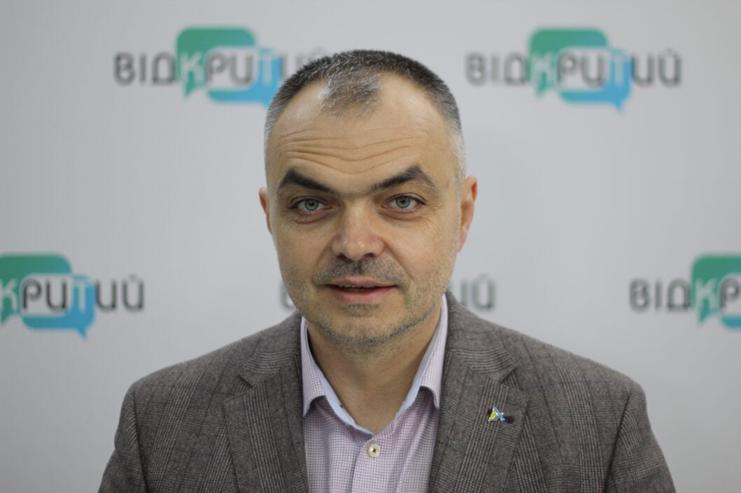 Александр Коломийцев