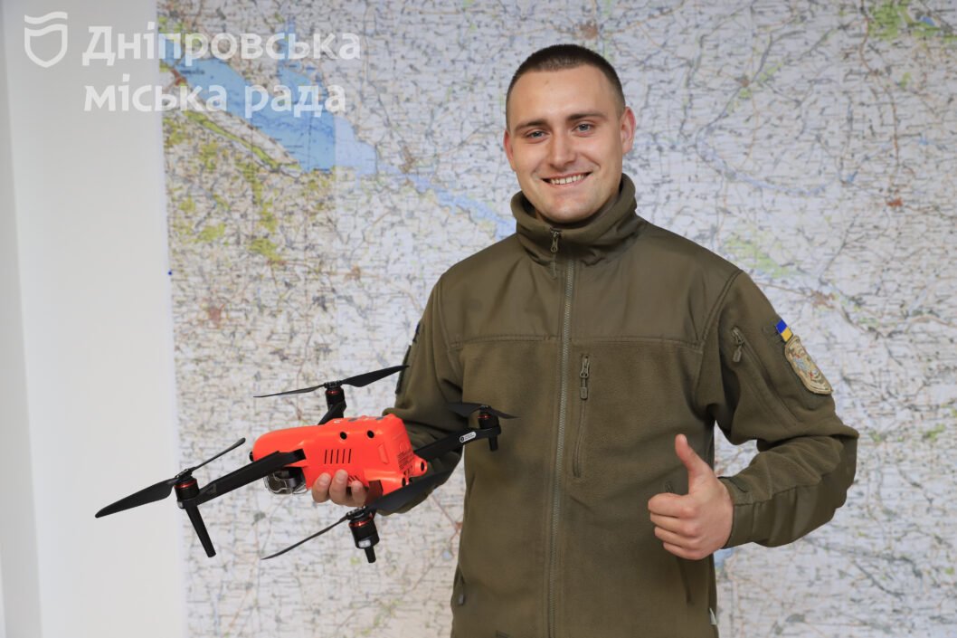 Дніпро передав ЗСУ 50 сучаних дронів різних моделей - рис. 5